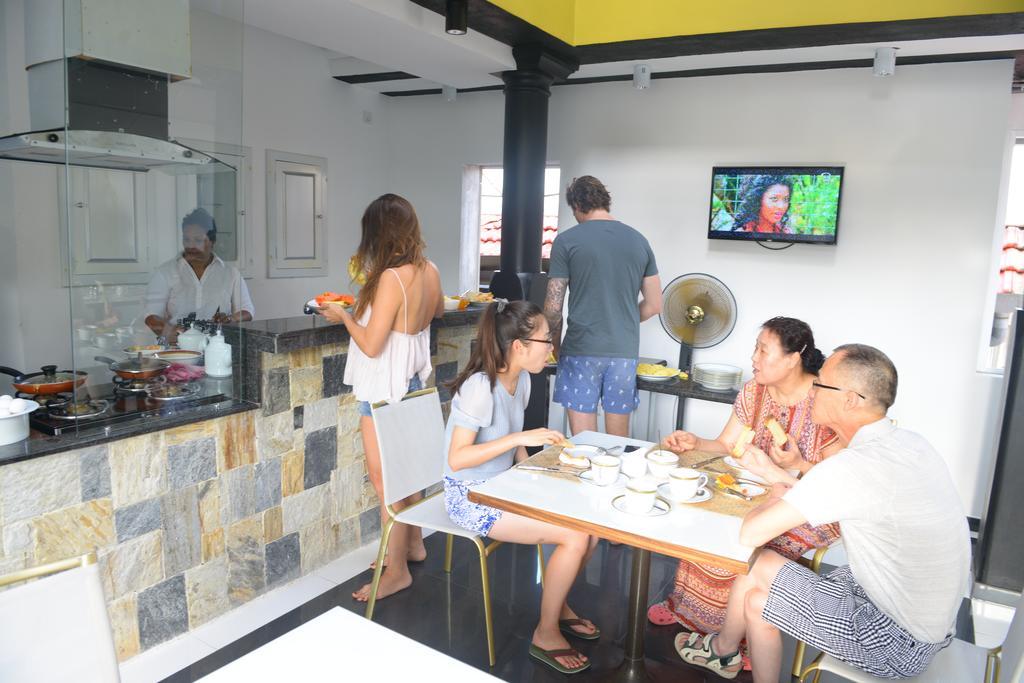 Suriya Arana Bed & Breakfast Negombo Luaran gambar