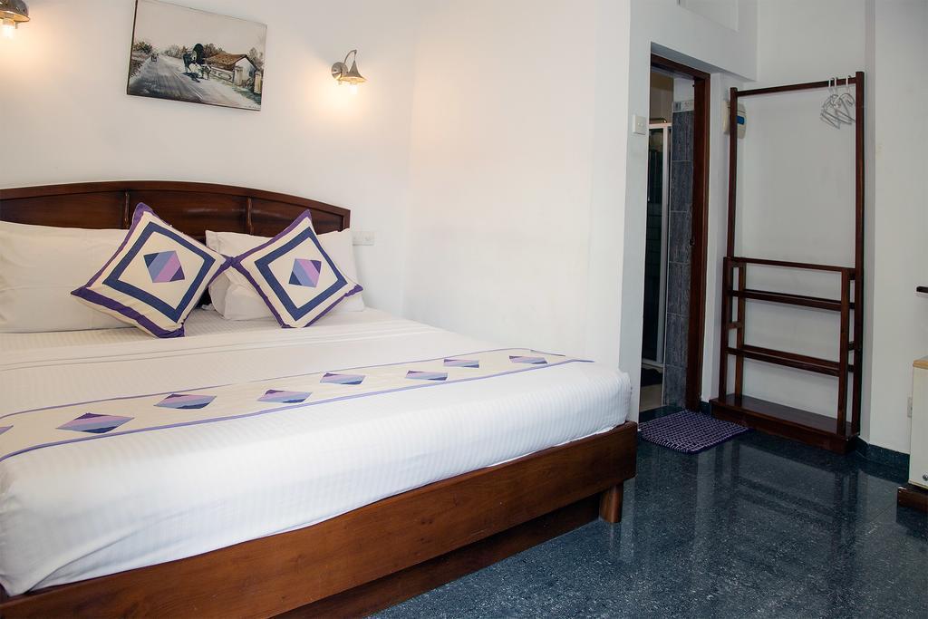 Suriya Arana Bed & Breakfast Negombo Luaran gambar
