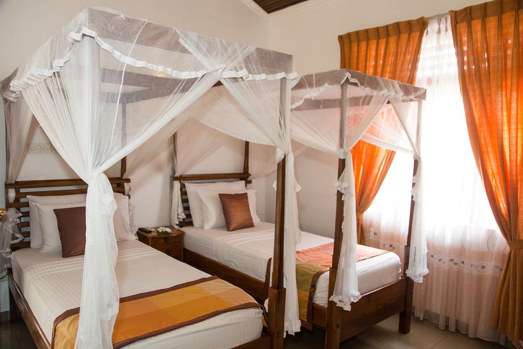 Suriya Arana Bed & Breakfast Negombo Luaran gambar