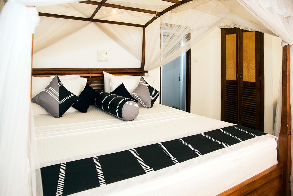 Suriya Arana Bed & Breakfast Negombo Luaran gambar